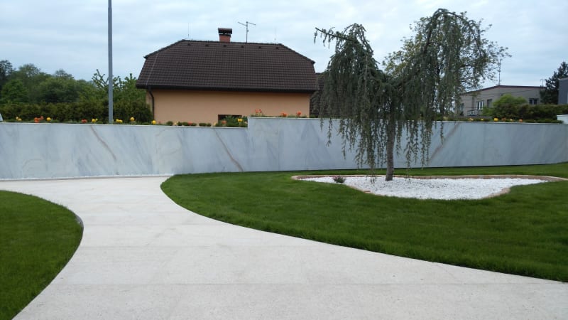 Chodníky, obruby a komunikace - realizace 6